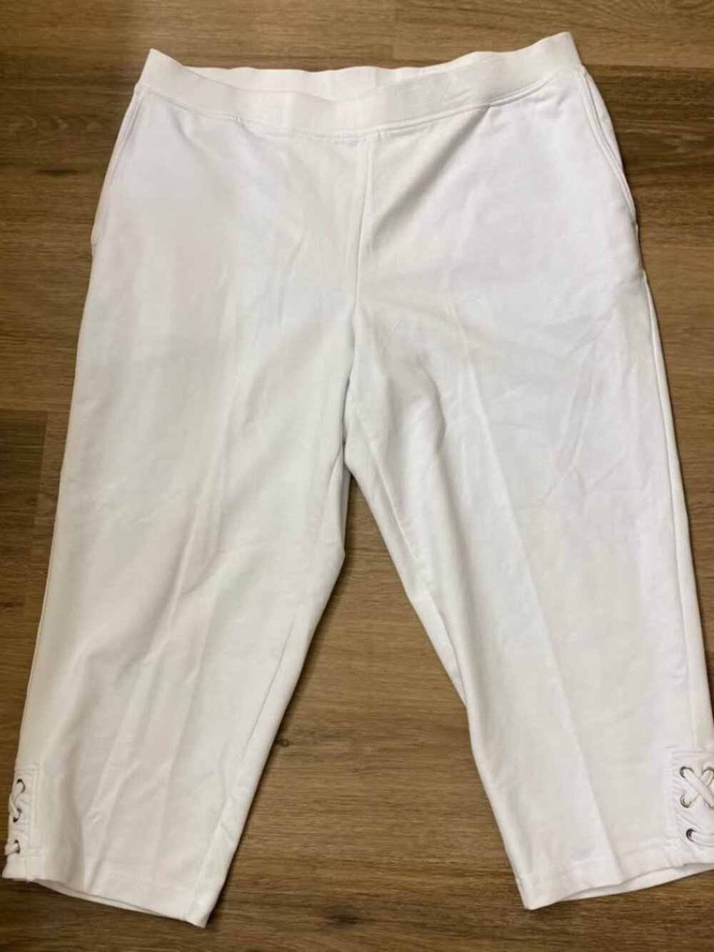 Links White Stretch Capri Pants Women’s Large | Cotton Blend | Pockets